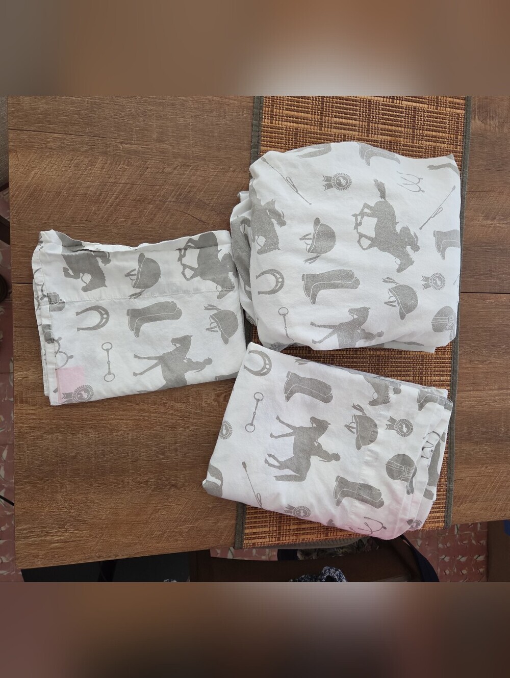 Isaac Mizrahi New York Twin Sheet Set Equestrian Horse Print 100% Cotton 3 Pc - Picture 2 of 5